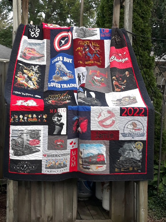 A T Shirt / Keepsake Quilts - Custom Design - You supply the T shirts - $50 Deposit