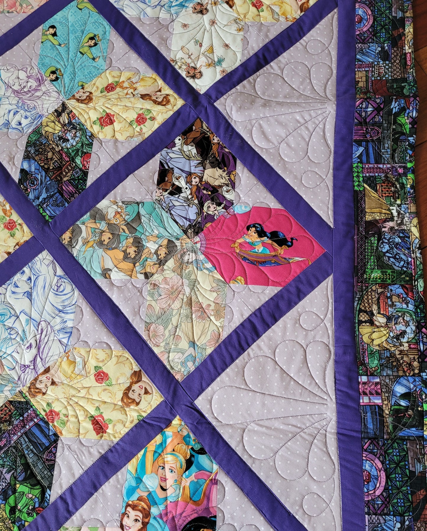 Sold Princess Quilt blanket wall handing - Ariel Mulan Anna Elsa Jasmine Snow White Belle Cinderella Rapunzel Purple Large size 54 x 70 inches