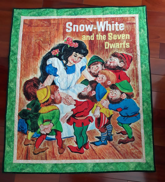 Retro Golden Book look Snow White Quilt, Wall Hanging, Playmat Seven Dwarfs approx 41 x 49 inches, Flower or Butterfly quilt pattern